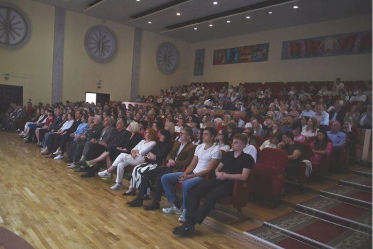 Состоялось собрание трудового коллектива БГУФК